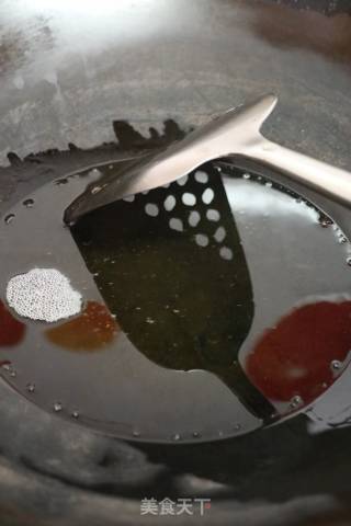 香菇烧鸡翅的做法步骤：6