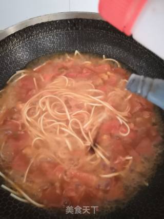 西红柿鸡蛋面的做法步骤：9
