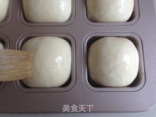 小版椰蓉奶油面包的做法步骤：6