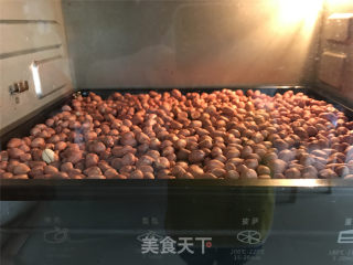 花生酥糖的做法步骤：2