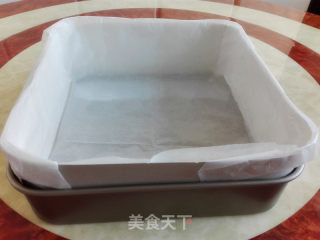 方形戚风蛋糕（水浴法）的做法步骤：1