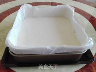 方形戚风蛋糕（水浴法）的做法步骤：7
