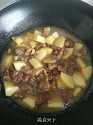 牛肉炖土豆的做法步骤：9