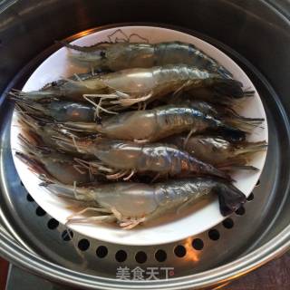 清蒸大头虾的做法步骤：3