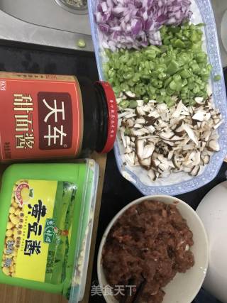 土豆家滴—【秘制炸酱面】+【秘制炸酱】的做法步骤：1