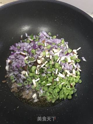 土豆家滴—【秘制炸酱面】+【秘制炸酱】的做法步骤：5