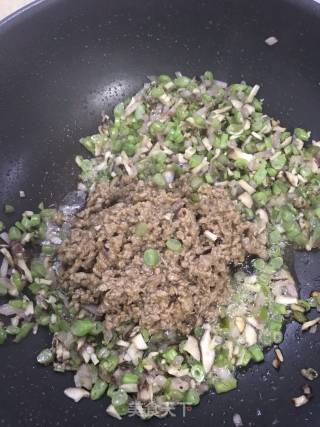 土豆家滴—【秘制炸酱面】+【秘制炸酱】的做法步骤：7