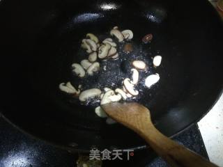 香菇油菜的做法步骤：7
