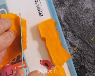 宝宝辅食 香甜美味的南瓜泥的做法步骤：3