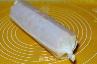 蓝莓果酱虎皮蛋糕卷的做法步骤：23