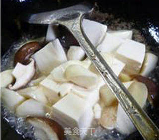 香菇茭白豆腐的做法步骤：11