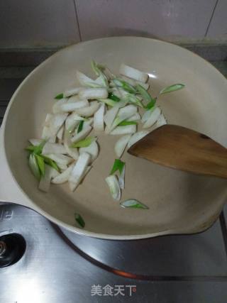 杏鲍菇炒荷兰豆的做法步骤：4