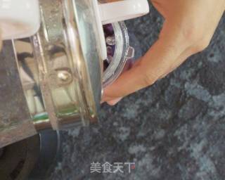 宝宝辅食 富含花青素的紫薯泥的做法步骤：6