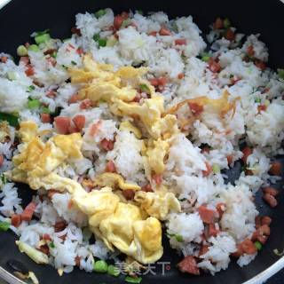 酸豇豆蛋炒饭的做法步骤：6