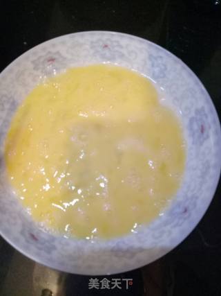 自制零食＃肉松吐司卷的做法步骤：2