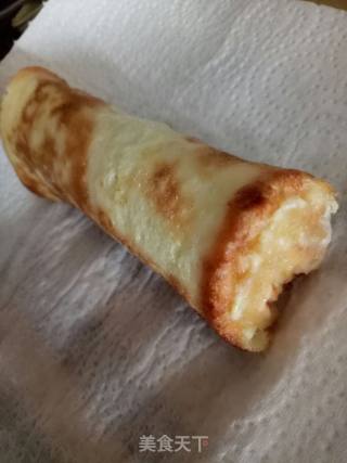 自制零食＃肉松吐司卷的做法步骤：7