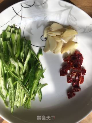 酸辣土豆丝的做法步骤：2