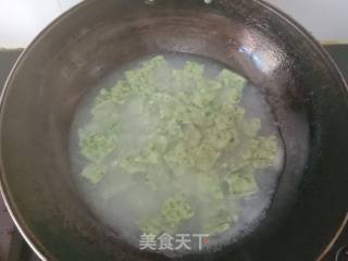 酸辣韭菜面片的做法步骤：12