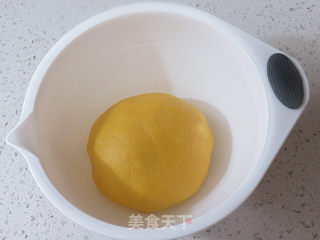 排排坐分萝卜【米菲兔挤挤小面包】的做法步骤：5