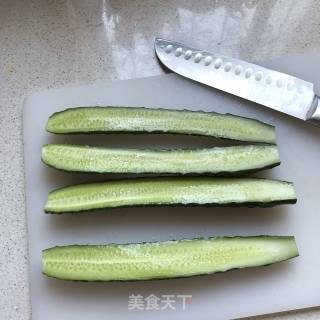 酸辣开胃的拍黄瓜的做法步骤：2