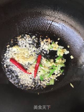 蒜香西蓝花的做法步骤：6