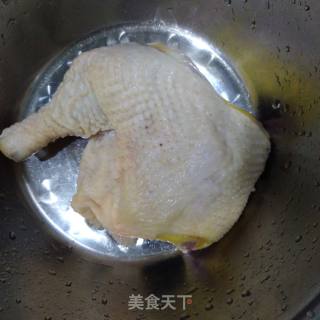 春砂仁鸡汤的做法步骤：1