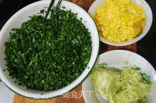 西葫芦韭菜鸡蛋馅水饺的做法步骤：4