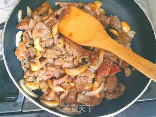 红酒牛肉意面的做法步骤：7