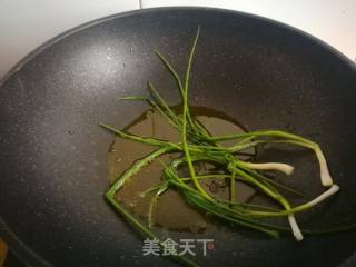 香菇炒萝卜丝的做法步骤：3