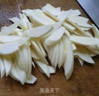 黄花菜香干炒茭白的做法步骤：5