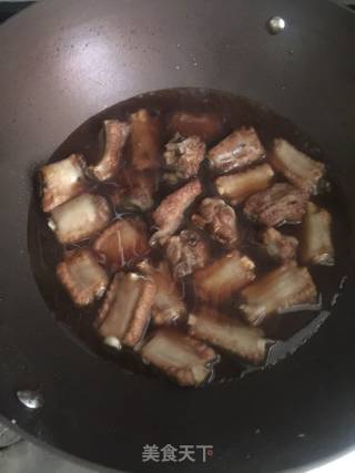 糖醋排骨的做法步骤：5
