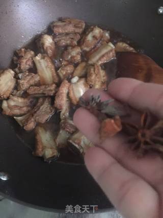 糖醋排骨的做法步骤：6