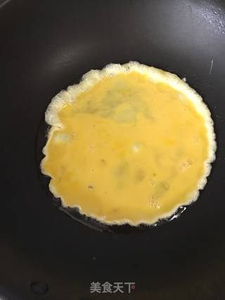洋葱炒鸡蛋的做法步骤：3