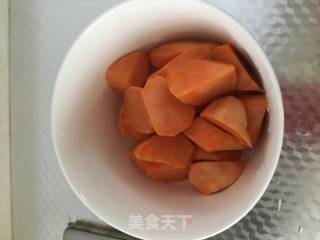 微波焖红薯的做法步骤：3