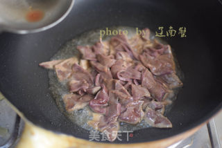 辣椒炒猪肝的做法步骤：5