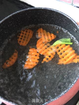 蒜末西兰花的做法步骤：3