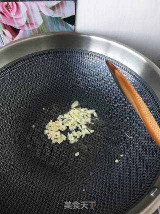 蒜末西兰花的做法步骤：8