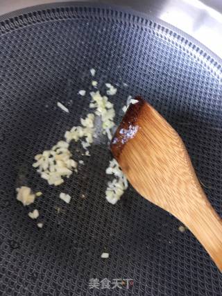 蒜末西兰花的做法步骤：9