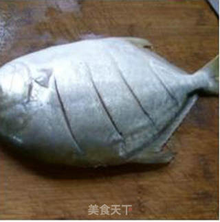 啤酒金鲳鱼的做法步骤：5