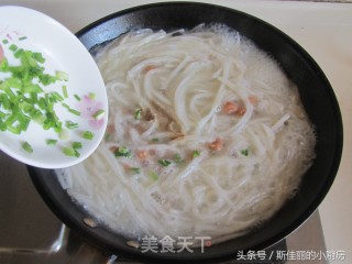 瑶柱萝卜丝汤的做法步骤：7