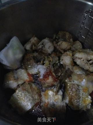 明太鱼炖豆腐的做法步骤：4