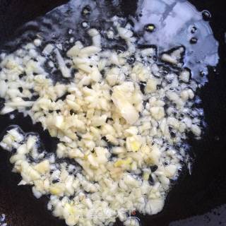 金针菇蒸鲈鱼的做法步骤：4
