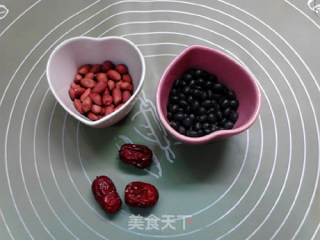 养血豆浆的做法步骤：1