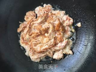 海蟹酱炒鸡蛋的做法步骤：7