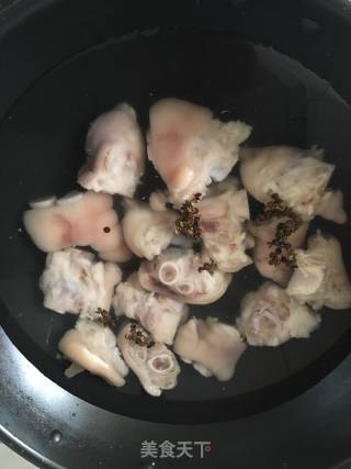 多味猪脚的做法步骤：3