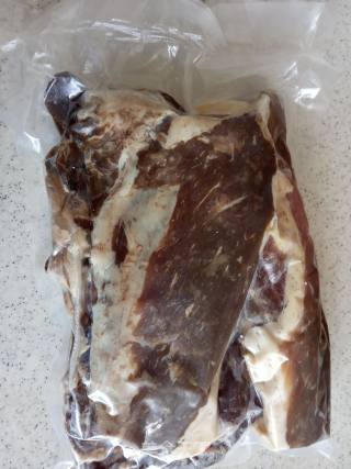 风干牛肉饭的做法步骤：1