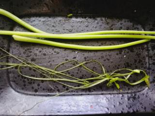 蚝油红薯梗儿的做法步骤：2