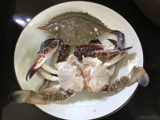 海鲜面的做法步骤：2