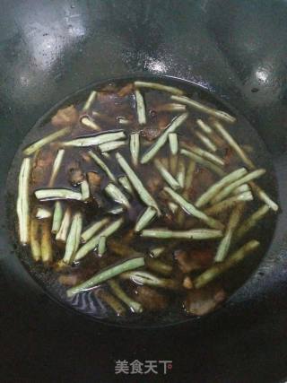 豇豆焖面的做法步骤：12