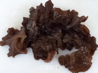 咖喱豆腐汤的做法步骤：1
